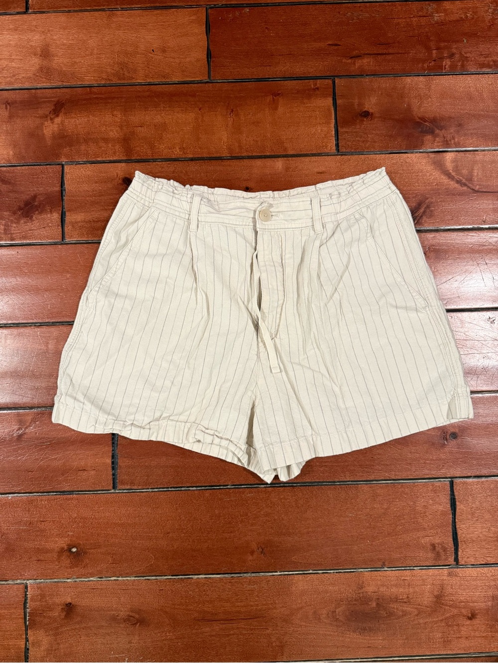 Uniqlo Beige Linen-Cotton Shorts